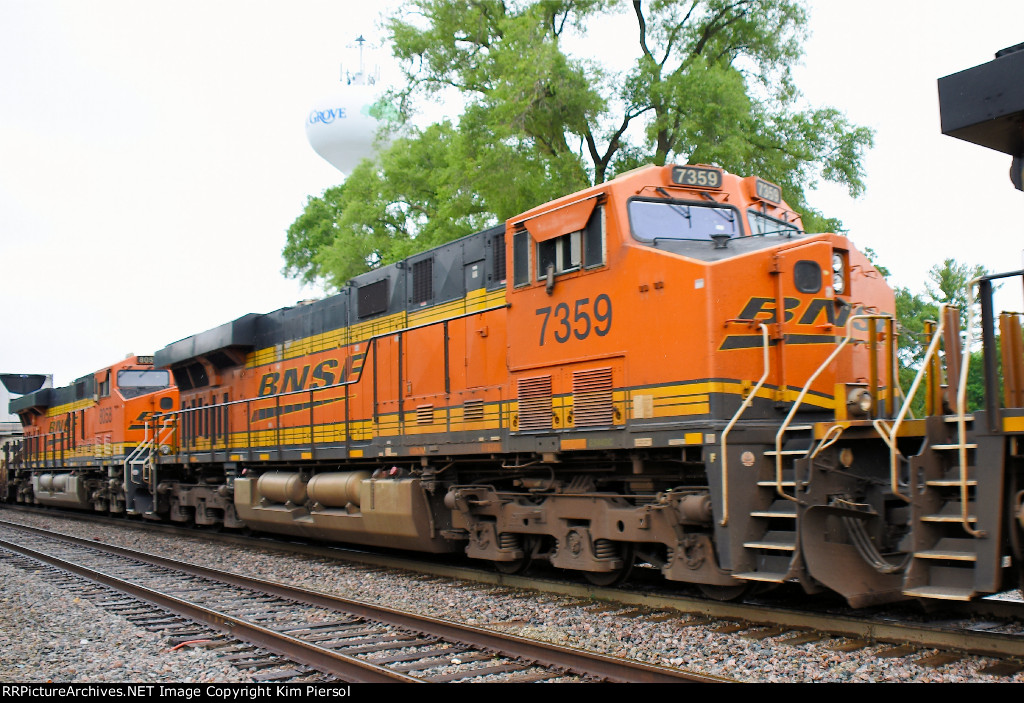 BNSF 7359